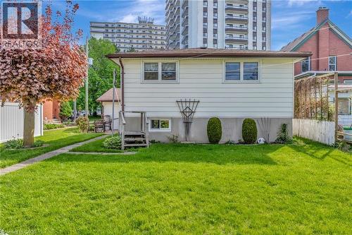 73 Brunswick Avenue, Kitchener, ON - Outdoor