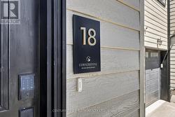 18 STONEHART LANE Barrie, ON L4M 7E8