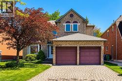 5875 FIELDON Road  Mississauga, ON L5M 5K5
