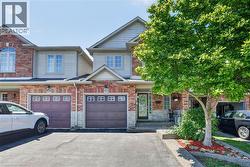 122 MAGNOLIA Crescent  Grimsby, ON L3M 5R5