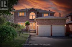 9 AVOCA DRIVE Markham, ON L3R 8X9
