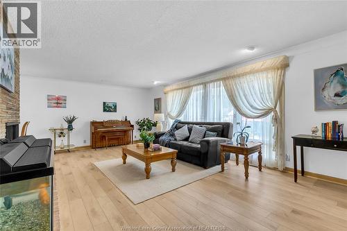 719 Champlain Drive, Windsor, ON 