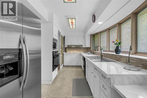 719 Champlain Drive, Windsor, ON 
