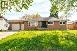 3010 BYNG ROAD Windsor, ON N8W 3G7