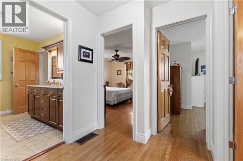 58 Centennial Parkway S, Hamilton, ON - Indoor Photo Showing Other Room