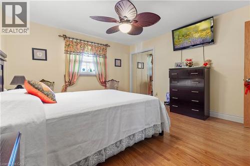58 Centennial Parkway S, Hamilton, ON - Indoor Photo Showing Bedroom
