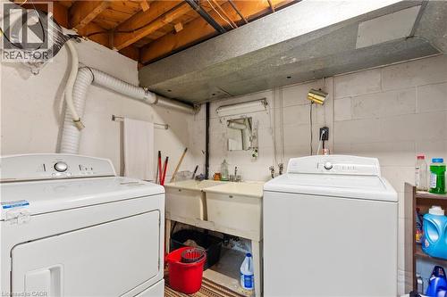 58 Centennial Parkway S, Hamilton, ON - Indoor Photo Showing Laundry Room
