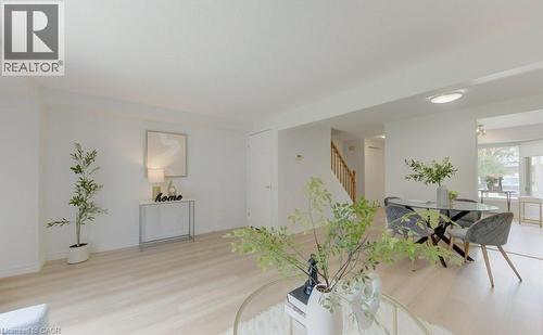 603 Pinerow Crescent Unit# B, Waterloo, ON 