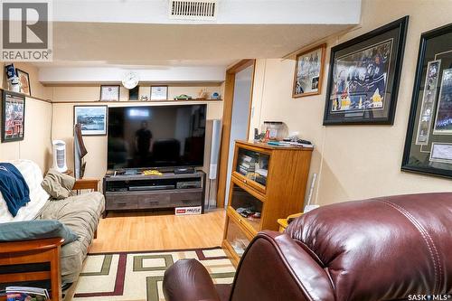 300 Carson Street, Dundurn, SK - Indoor Photo Showing Living Room