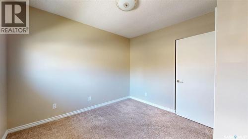 5445 4Th Avenue, Regina, SK - Indoor Photo Showing Other Room