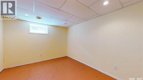 5445 4Th Avenue, Regina, SK - Indoor