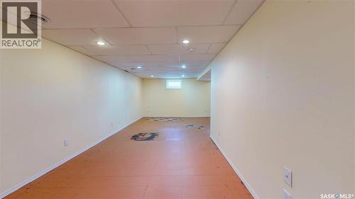 5445 4Th Avenue, Regina, SK - Indoor