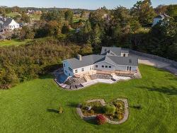 52 Captain Landers Court Yarmouth, NS B5A 2Y6