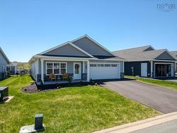17 Community Way Garlands Crossing, NS B0N 2T0