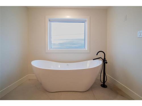 216 Cheeseman Drive, St. John'S, NL - Indoor Photo Showing Bathroom