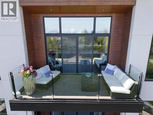 1309 Beaufort Drive, Burlington, ON -  With Exterior