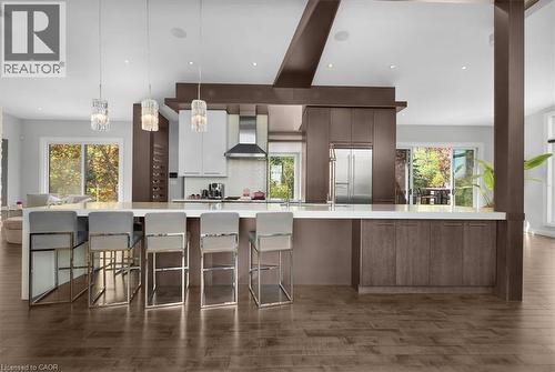 1309 Beaufort Drive, Burlington, ON - Indoor Photo Showing Kitchen With Upgraded Kitchen
