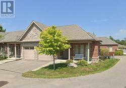 2 CALBERRY COURT Selwyn, ON K0L 2H0