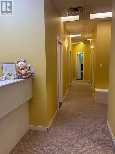 204 - 2446 Bank Street, Ottawa, ON 