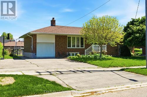 2553 STILLMEADOW ROAD  Mississauga, ON L5B 1X8