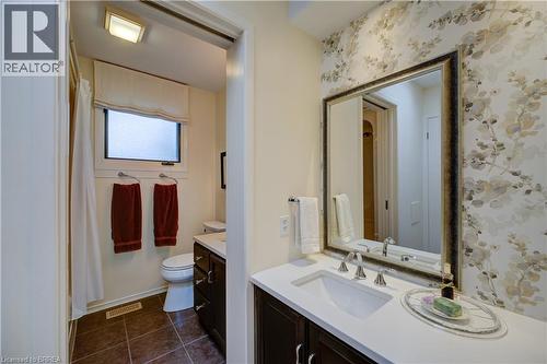 9 Summerhayes Crescent, Brantford, ON - Indoor Photo Showing Bathroom