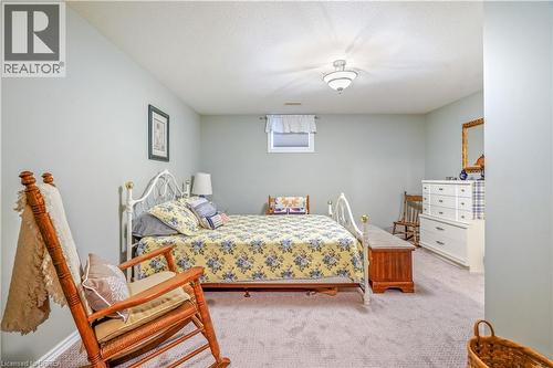 24 Griffiths Drive Unit# 9, Paris, ON - Indoor Photo Showing Bedroom