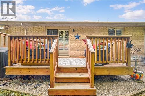 24 Griffiths Drive Unit# 9, Paris, ON - Outdoor With Deck Patio Veranda