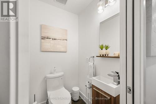 1127 North River Road, Ottawa, ON - Indoor Photo Showing Bathroom