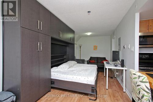 109 - 22 Western Battery Road, Toronto, ON - Indoor Photo Showing Bedroom