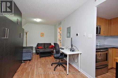 109 - 22 Western Battery Road, Toronto, ON - Indoor