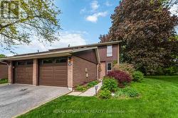 40 - 122 LAKESHORE ROAD  St. Catharines (Lakeport), ON L2N 6N6