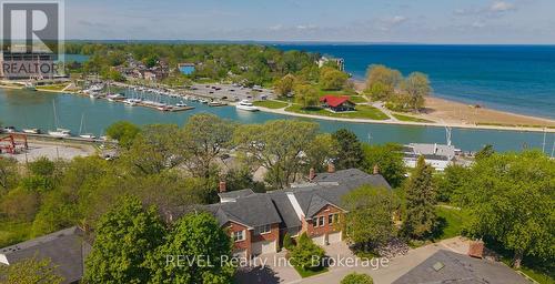 23 - 5 CARN CASTLE GATE  St. Catharines (Lakeshore), ON L2N 5V4