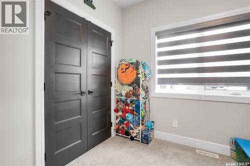 862 Bentley Manor, Saskatoon, SK 