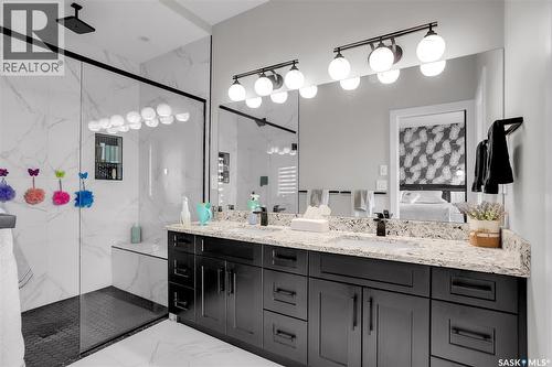 862 Bentley Manor, Saskatoon, SK 