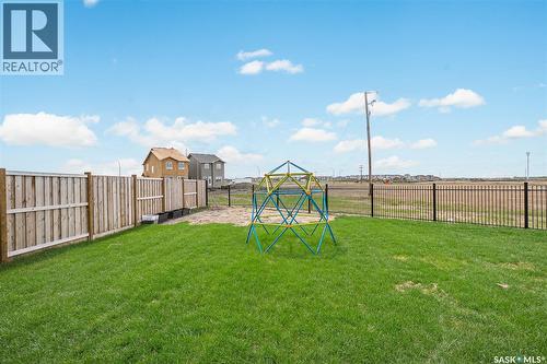 862 Bentley Manor, Saskatoon, SK 