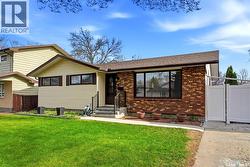 15 Hudson DRIVE  Regina, SK S4S 2W1