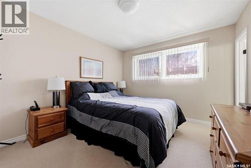 15 Hudson Drive, Regina, SK - Indoor Photo Showing Bedroom