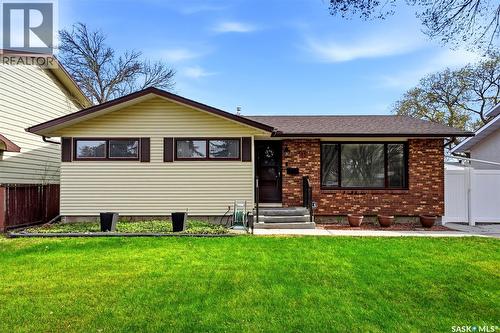 15 Hudson Drive, Regina, SK - Outdoor