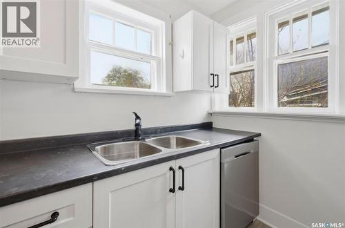 825 L Avenue S, Saskatoon, SK - Indoor Photo Showing Kitchen With Double Sink