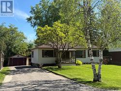 17 FARIS AVENUE King, ON L0G 1N0