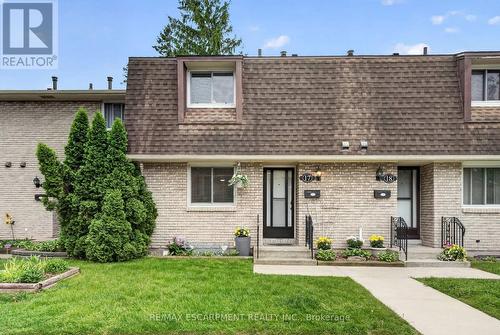 17 - 50 LAKESHORE ROAD  St. Catharines, ON L2N 6P8