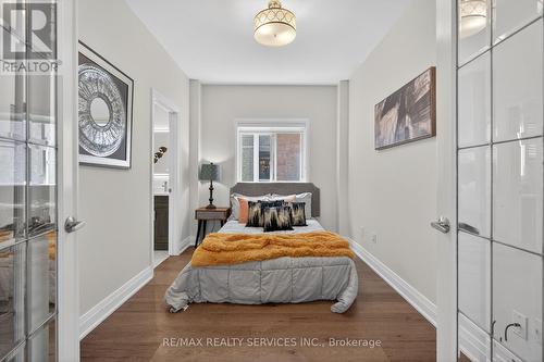 3365 Destination Drive, Mississauga, ON - Indoor Photo Showing Bedroom
