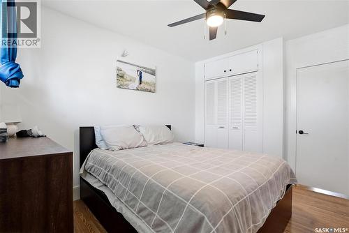 1918 Ewart Avenue, Saskatoon, SK - Indoor Photo Showing Bedroom