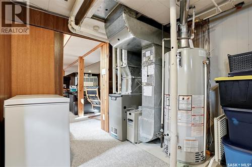 1918 Ewart Avenue, Saskatoon, SK - Indoor Photo Showing Basement