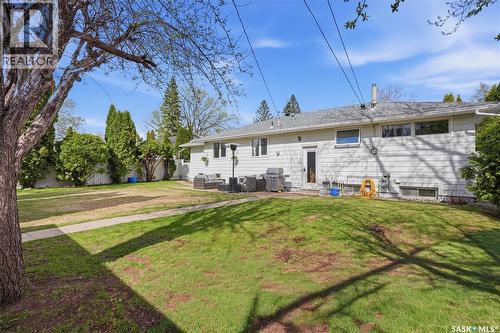 1918 Ewart Avenue, Saskatoon, SK - Outdoor