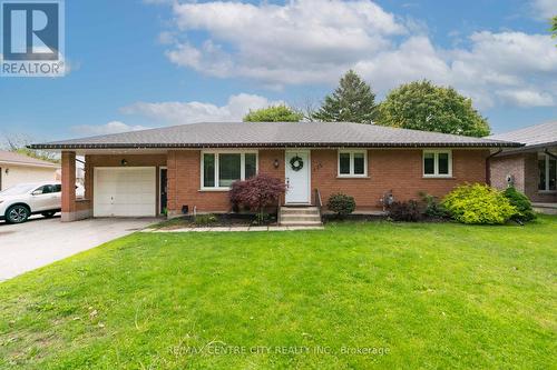 135 CAVERLY ROAD  Aylmer, ON N5H 3C4