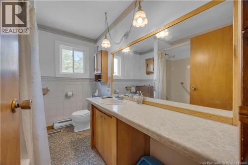 49 Allingham Crescent, Saint John, NB - Indoor Photo Showing Bathroom
