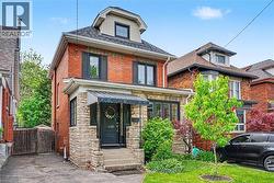 30 S PROVINCE Street S  Hamilton, ON L8K 2K6