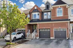 8 LANDER CRESCENT Vaughan, ON L4J 8R3