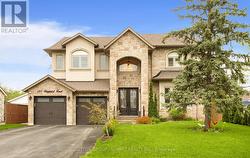 121 RINGWOOD ROAD Oakville, ON L6H 1K3